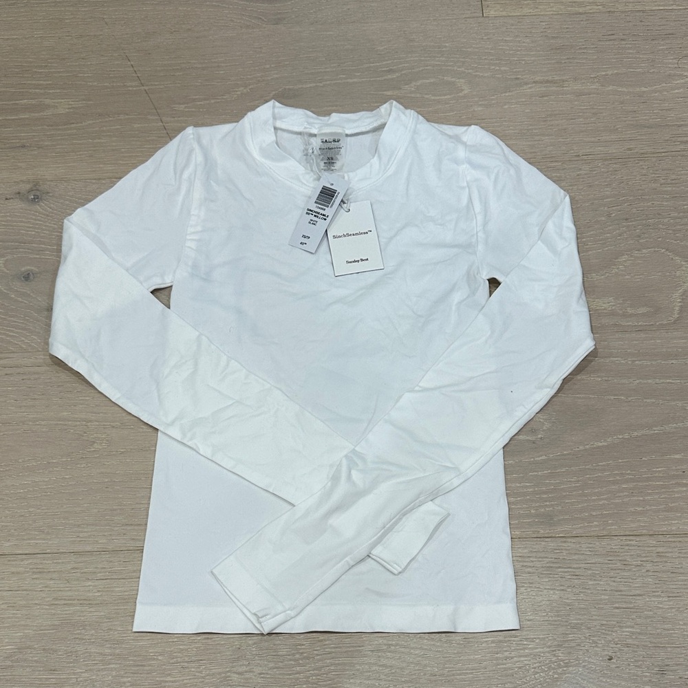 Aritzia White Long Sleeve Tee